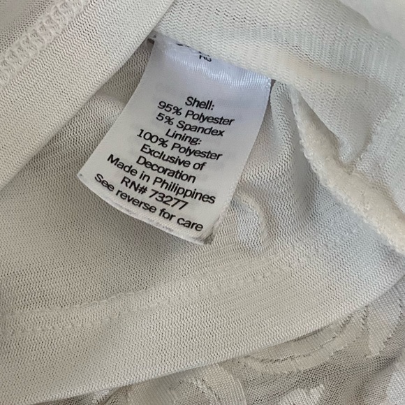 LC White racer back Top - Picture 4 of 6